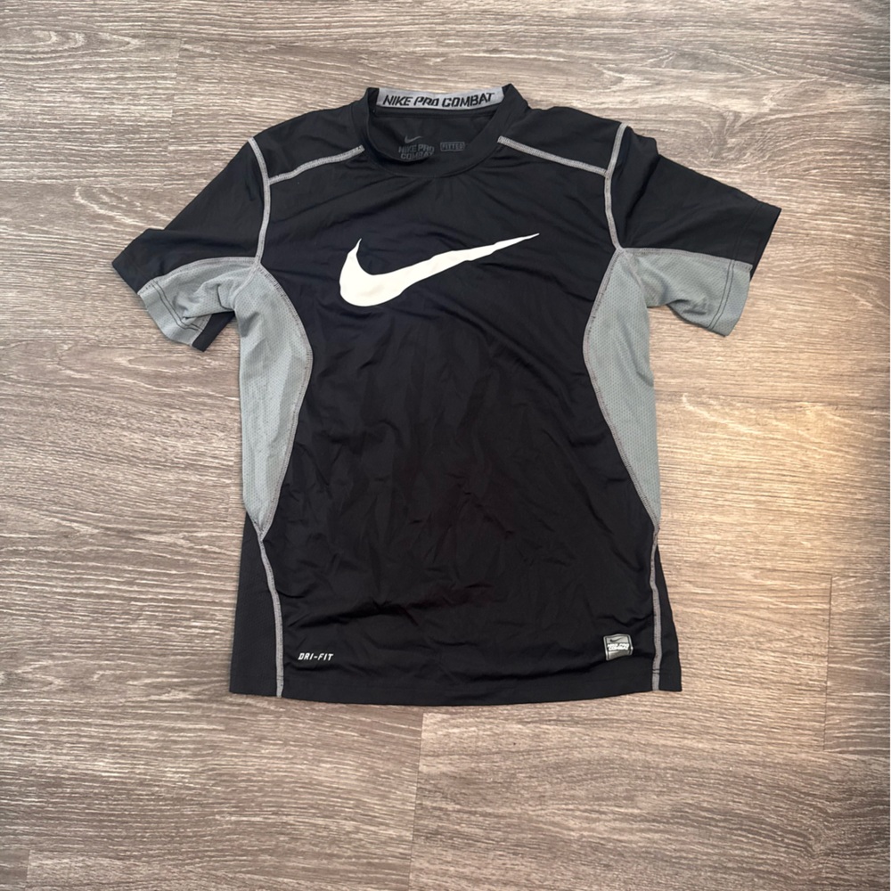 Nike Pro Combat Dri Fit shirt youth medium